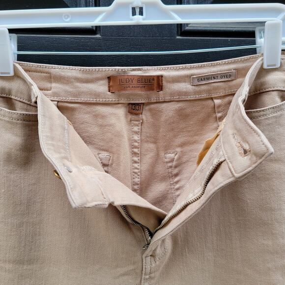 Judy Blue High Rise Slim Wide Leg Tan Jean Denim Size 13/31 Stretchy - Picture 6 of 6
